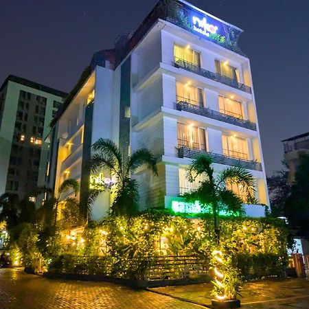 Niko Hotels Kochi Exteriör bild
