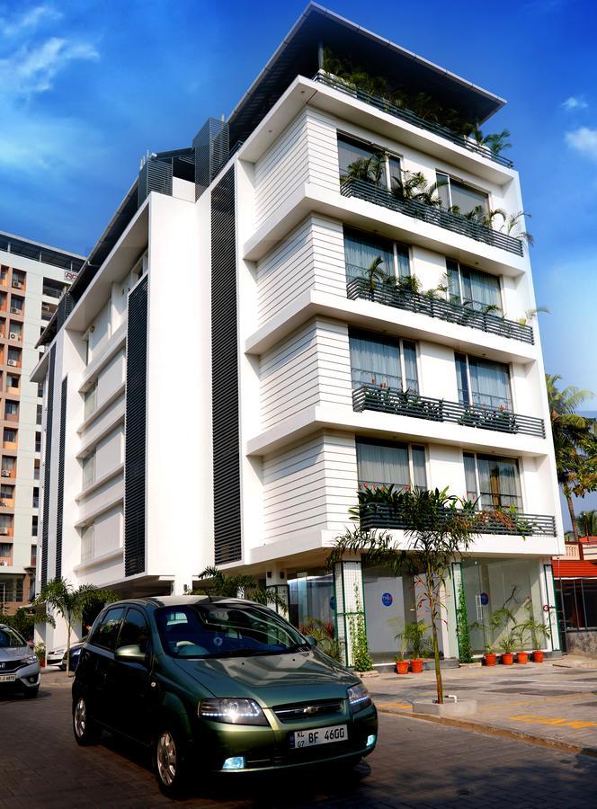 Niko Hotels Kochi Exteriör bild