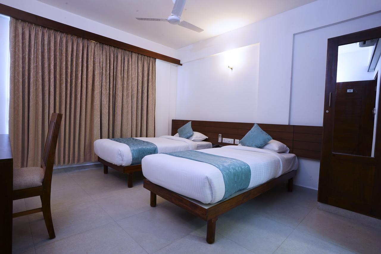 Niko Hotels Kochi Exteriör bild